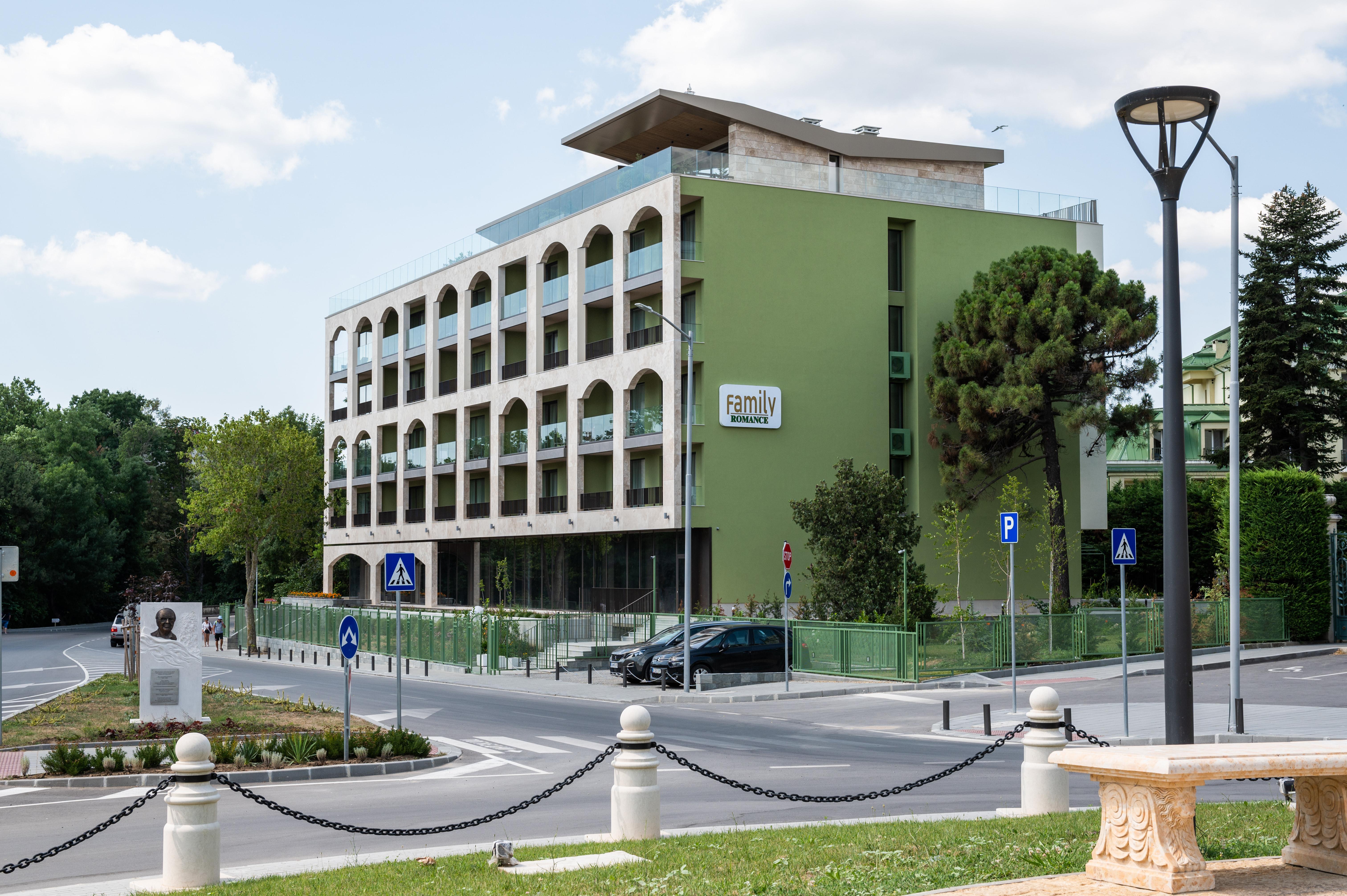 Romance Hotel And Family Suites Saints Constantine and Helena Exterior photo